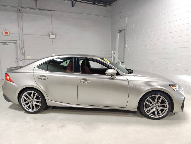 2019 Lexus IS 300
