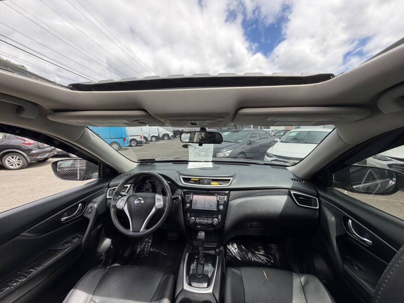 2016 Nissan Rogue SL