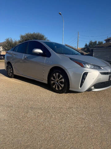 2020 Toyota Prius LE
