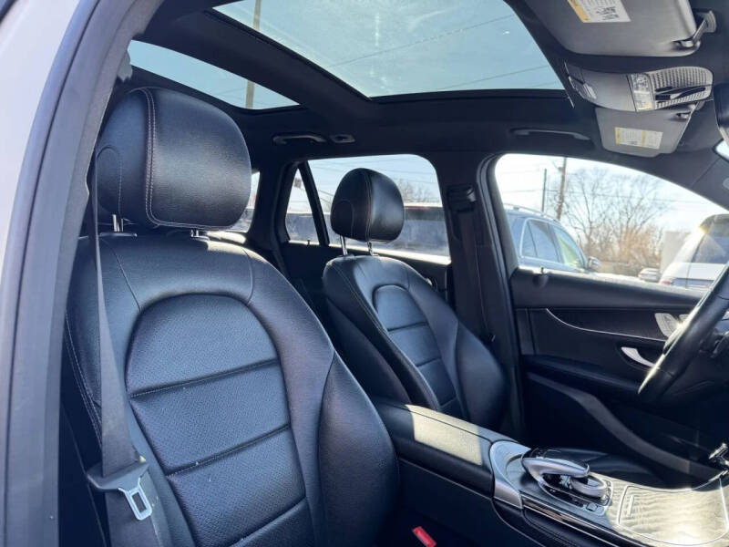 2018 Mercedes-Benz GLC GLC 300 4MATIC