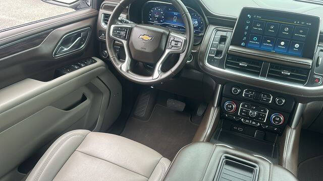 2024 Chevrolet Suburban LT