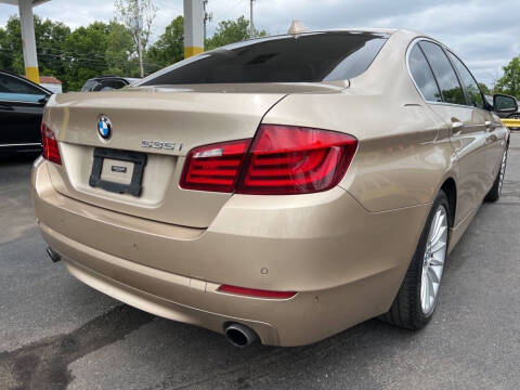 2012 BMW 5 Series 535i
