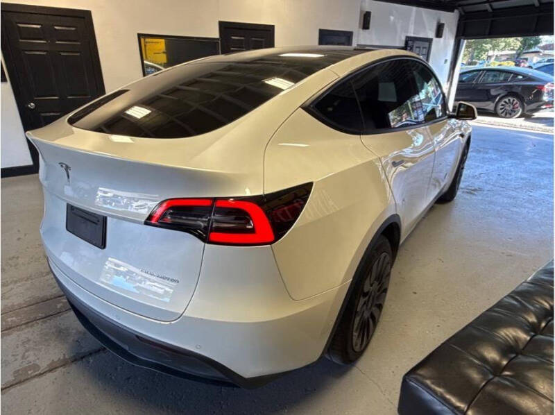 2020 Tesla Model Y Long Range