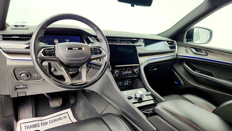 2023 Jeep Grand Cherokee Overland