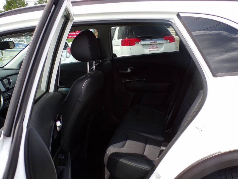 2017 Kia Niro EX