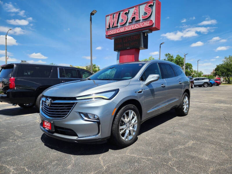 2023 Buick Enclave Essence