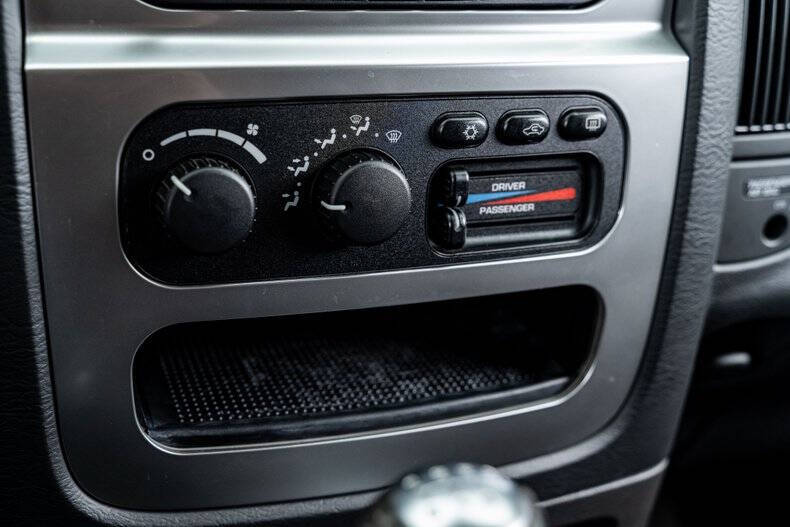 2004 Dodge Ram 1500 SRT-10