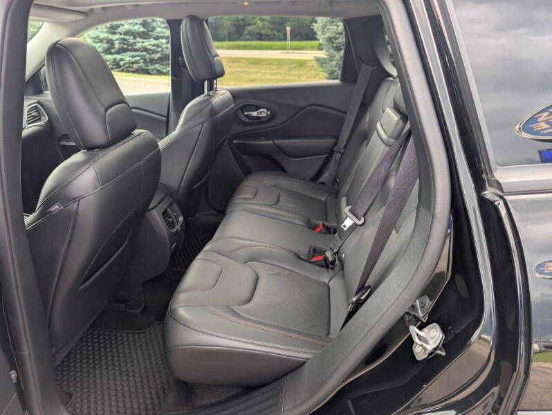 2019 Jeep Cherokee Trailhawk Elite