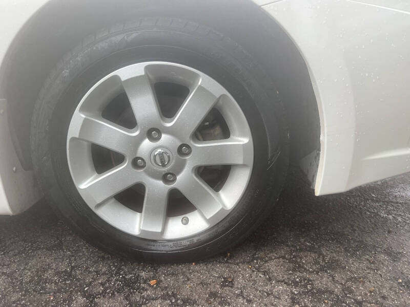 2011 Nissan Sentra 2.0 SR