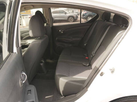 2017 Nissan Versa