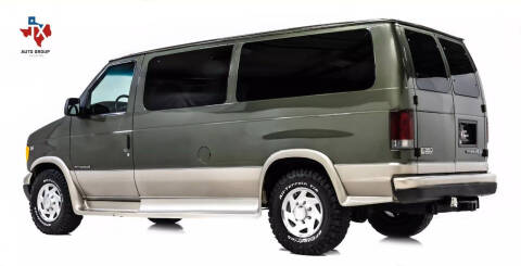 2002 Ford E-Series E-350 SD XLT