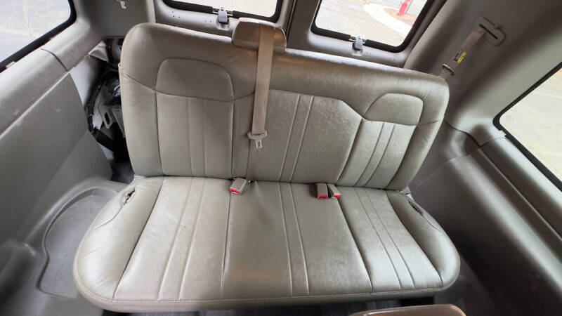 2014 Chevrolet Express LS 2500