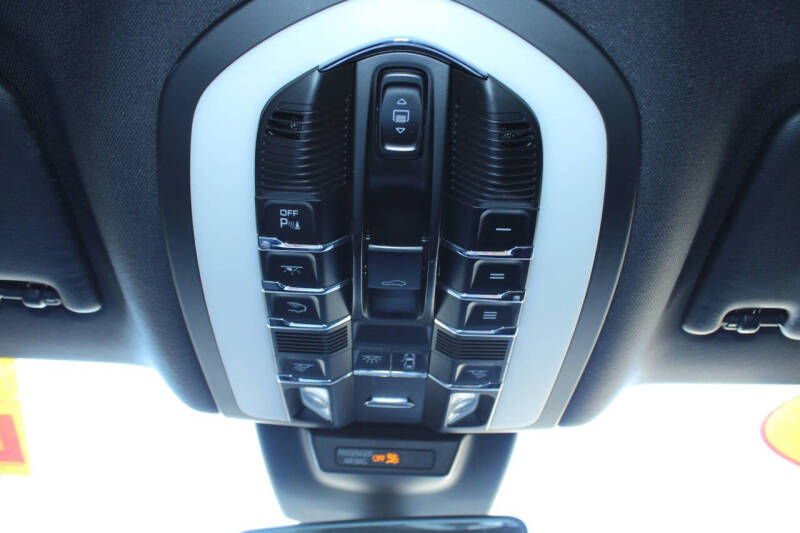 2019 Porsche Macan