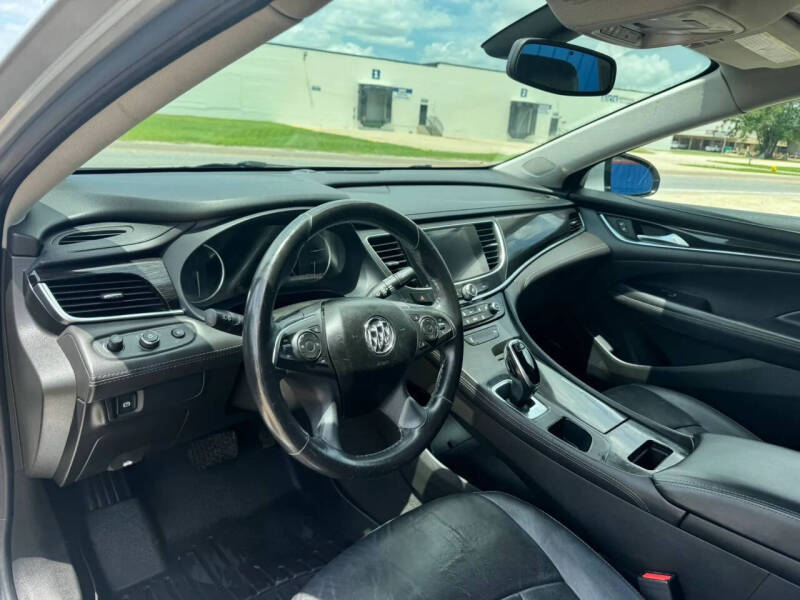 2017 Buick LaCrosse Essence