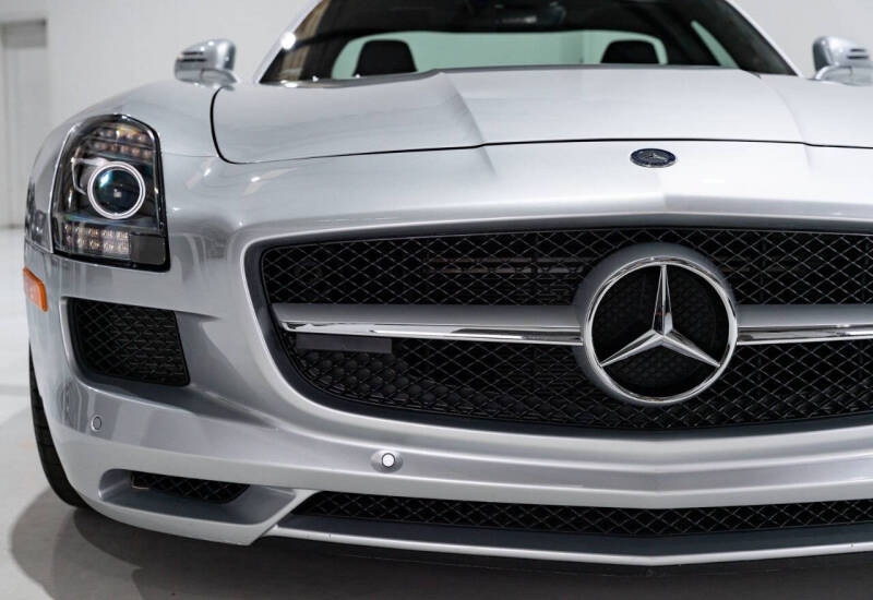 2011 Mercedes-Benz SLS AMG