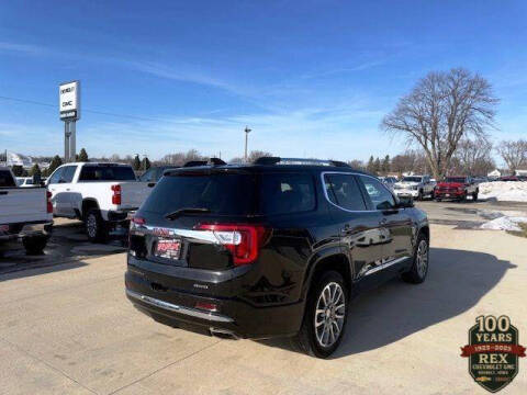 2023 GMC Acadia Denali