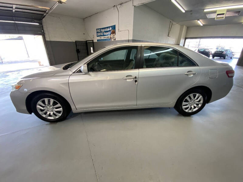 2011 Toyota Camry LE