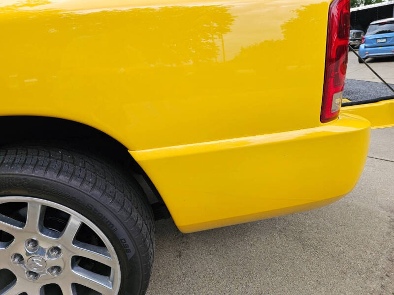 2005 Dodge Ram 1500 SRT-10