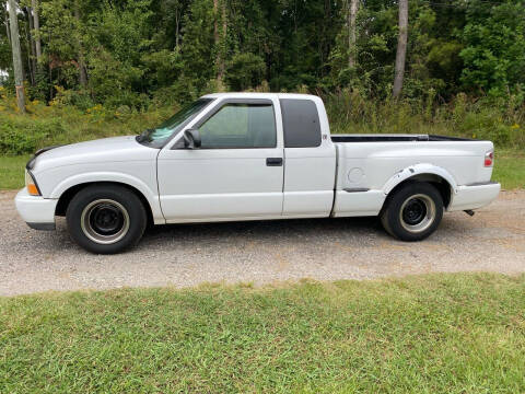 2000 GMC Sonoma for sale at L&M Auto Sales in Simpsonville SC