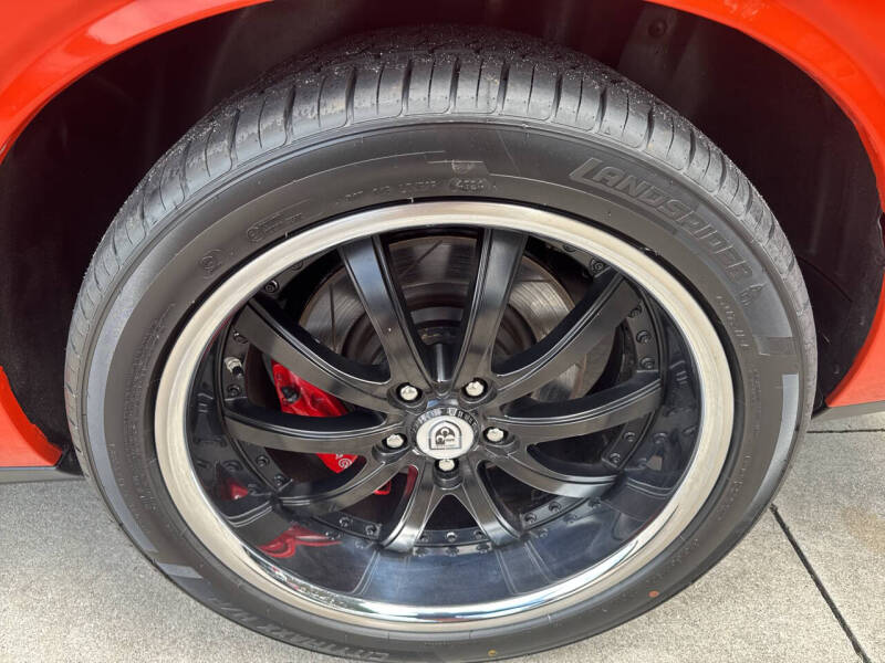 2008 Dodge Challenger SRT8