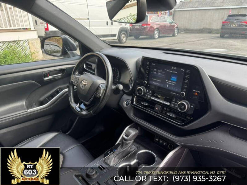 2021 Toyota Highlander XSE