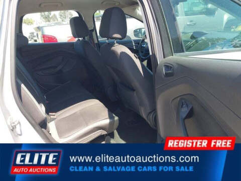 2016 Ford Escape S