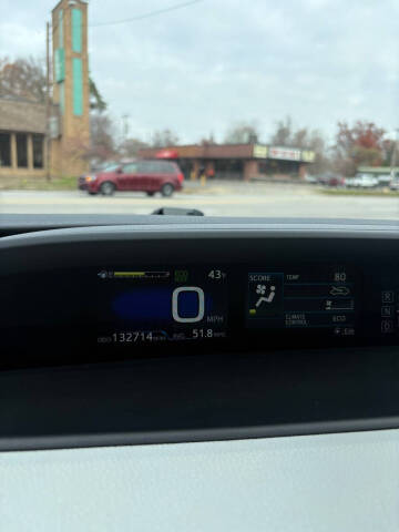 2017 Toyota Prius Three Touring