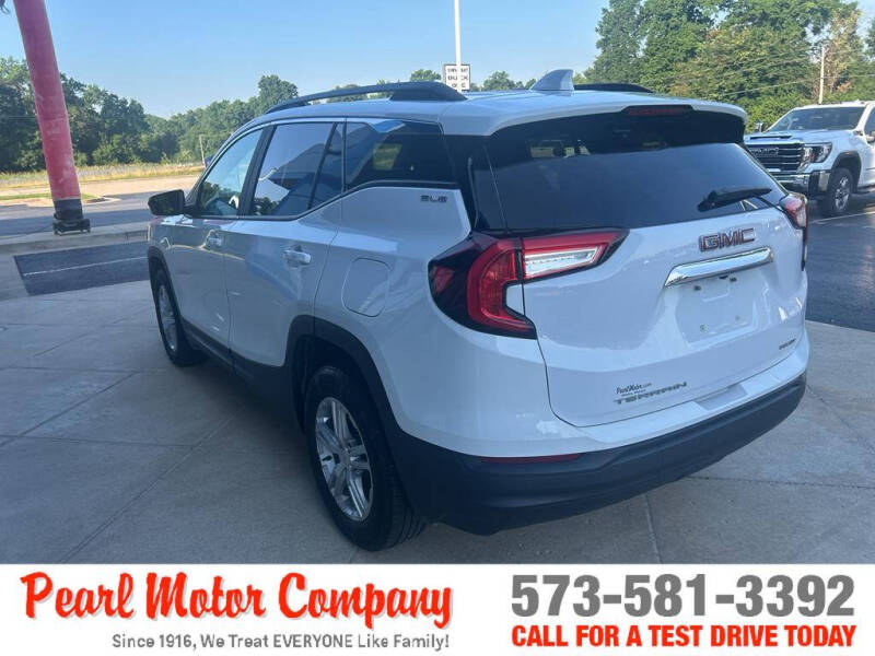 2022 GMC Terrain SLE