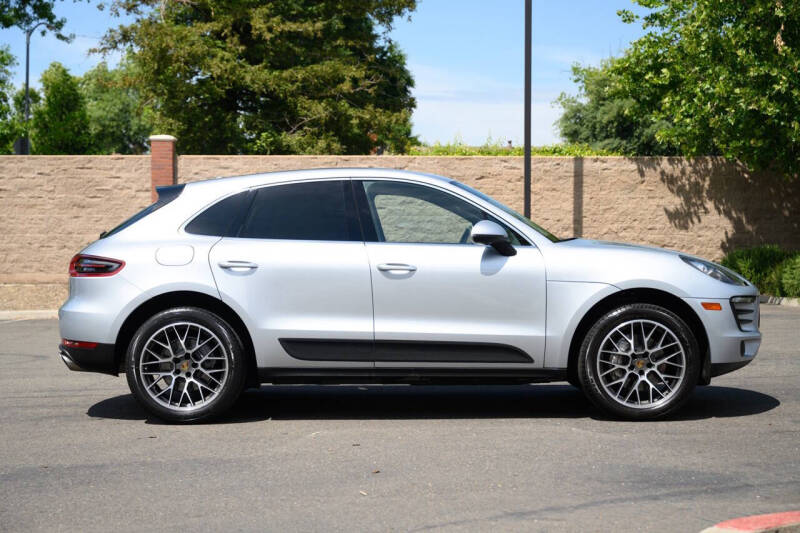 2015 Porsche Macan S