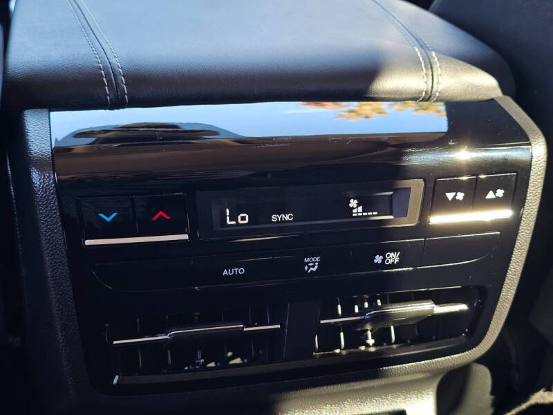 2024 Acura MDX w/Tech