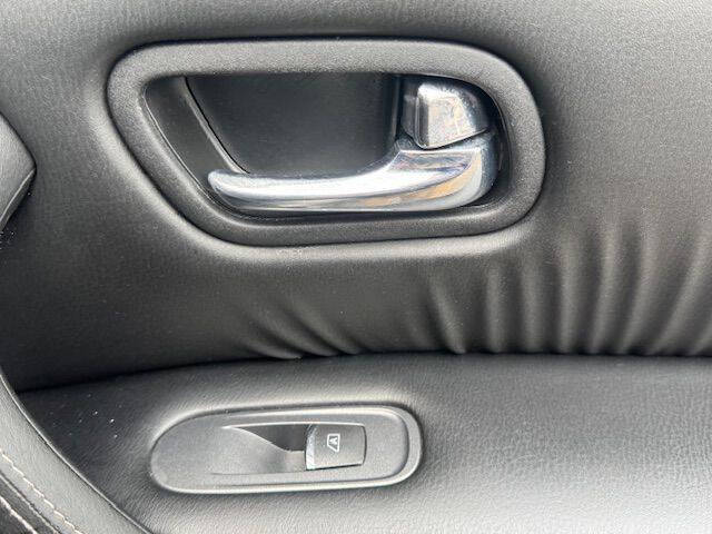 2017 Nissan Armada SL