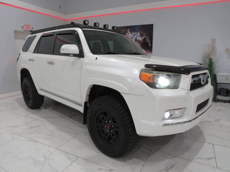 2011 Toyota 4Runner SR5's photo