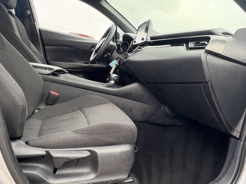 2019 Toyota C-HR XLE