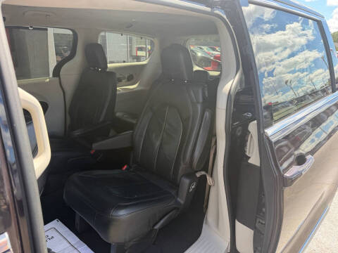 2018 Chrysler Pacifica Touring L