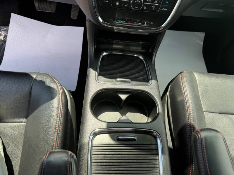 2017 Dodge Grand Caravan GT