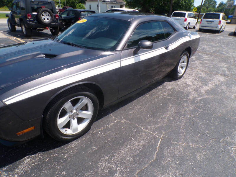2014 Dodge Challenger SXT Plus