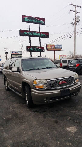 2002 GMC Yukon XL for sale at Boardman Auto Mall in Boardman OH