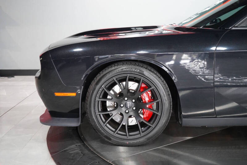 2015 Dodge Challenger SRT Hellcat