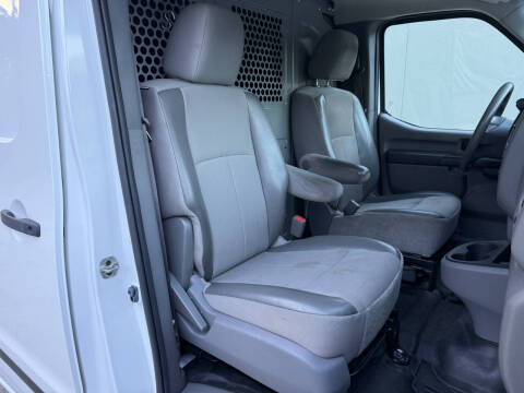 2019 Nissan NV 2500 HD S