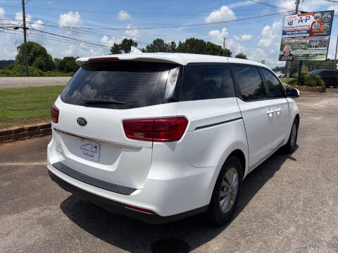 2019 Kia Sedona L
