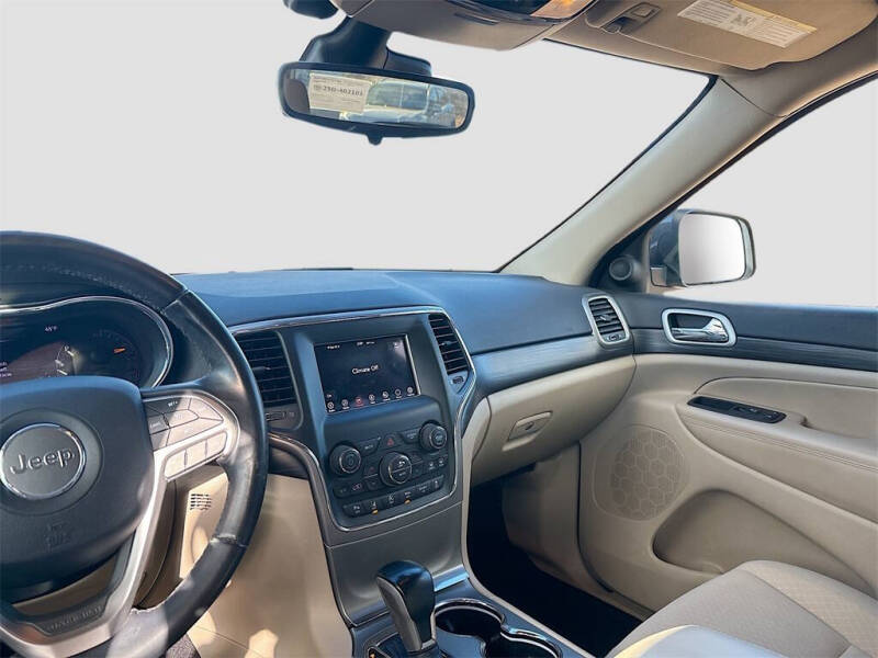 2021 Jeep Grand Cherokee Laredo E