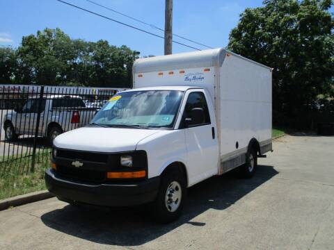 2013 Chevrolet Express Cutaway for sale at A & A IMPORTS OF TN in Madison TN