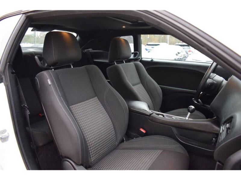 2016 Dodge Challenger R/T Plus