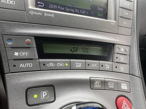 2013 Toyota Prius Three