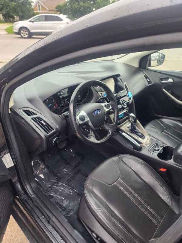 2012 Ford Focus SEL