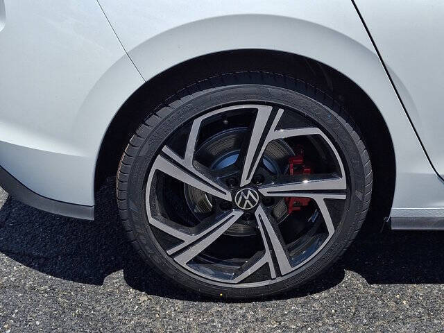 2026 Volkswagen Golf GTI SE