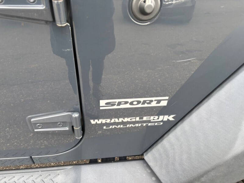 2018 Jeep Wrangler JK Unlimited Willys Wheeler W