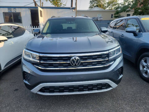 2021 Volkswagen Atlas for sale at OFIER AUTO SALES in Freeport NY