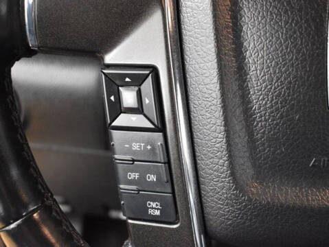 2017 Lincoln Navigator L Select