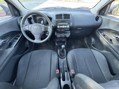2008 Scion xD